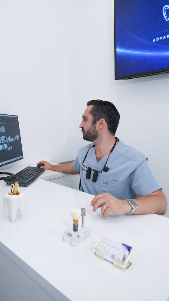 Implant model demonstration